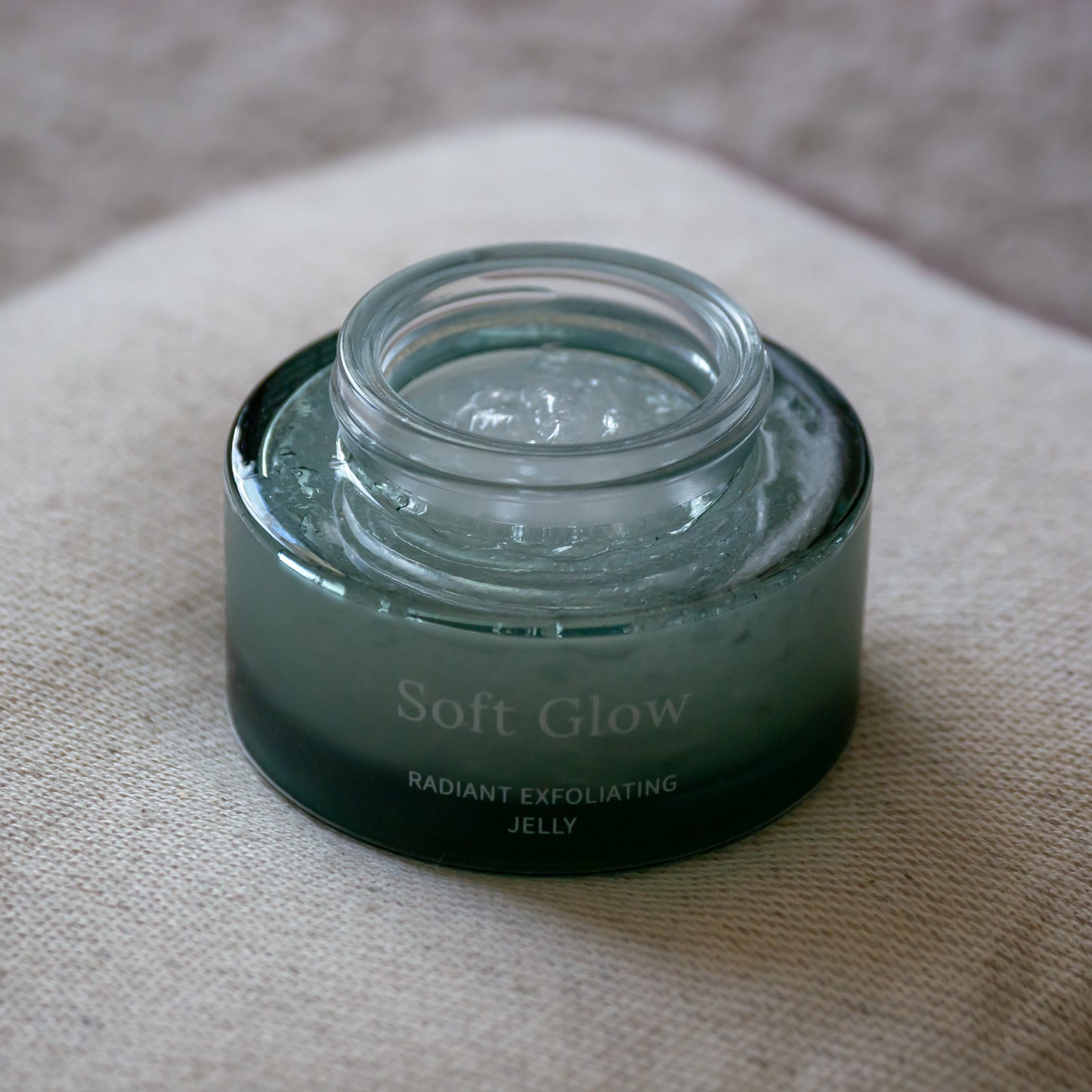 Soft Glow Radiant Exfoliating Jelly - 50 ml
